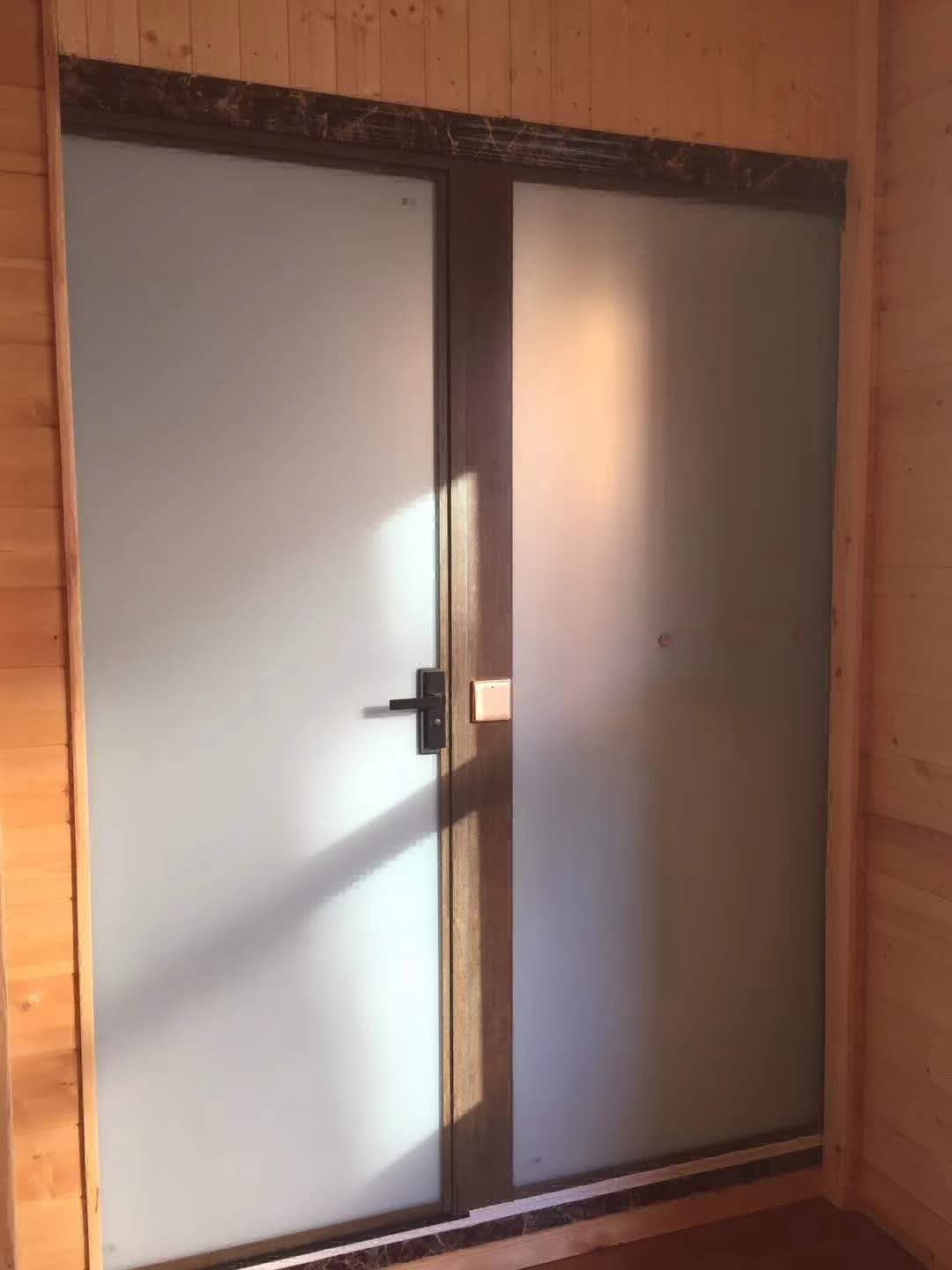 木屋內(nèi)景圖